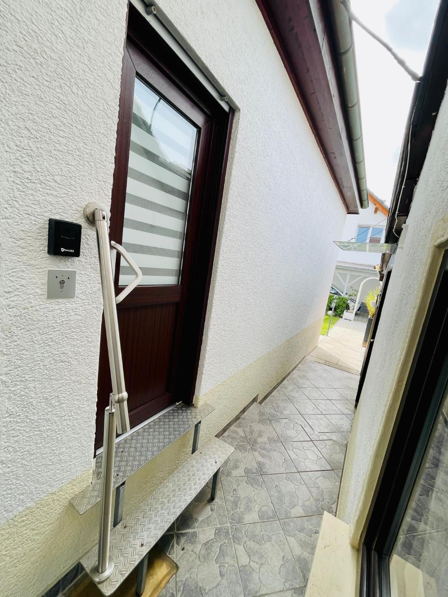 Kleine Ein Zimmer Wohnung Mit Gartenanlage Salem  Εξωτερικό φωτογραφία